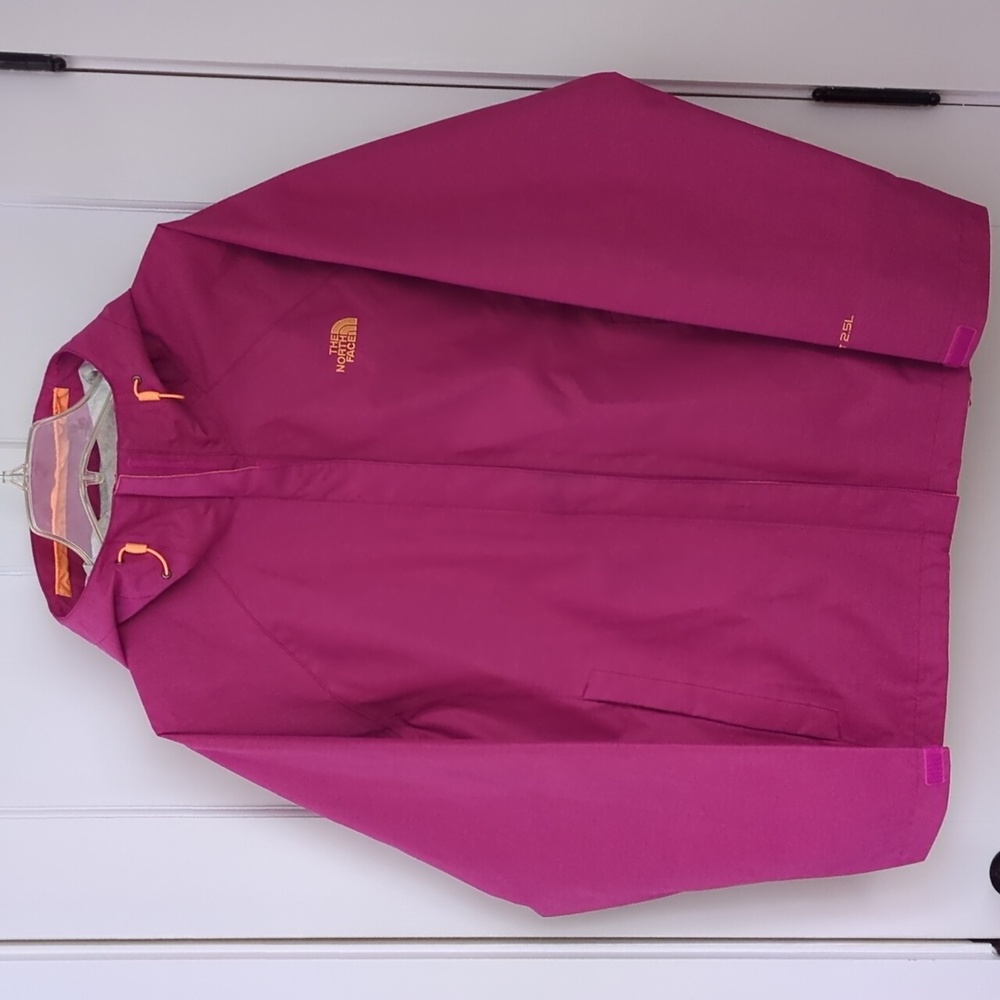 Women's XL North Face HyVent 2.5L Venture Jacket - Picture 2 of 7